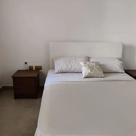 Luxury With Terrace - Centre